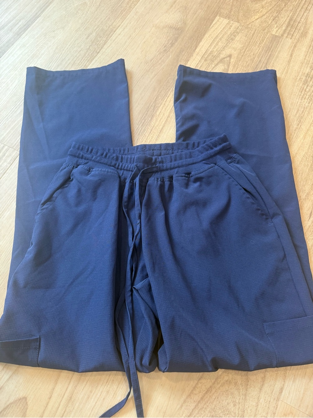 Small scrub pants - Picture 3 of 4